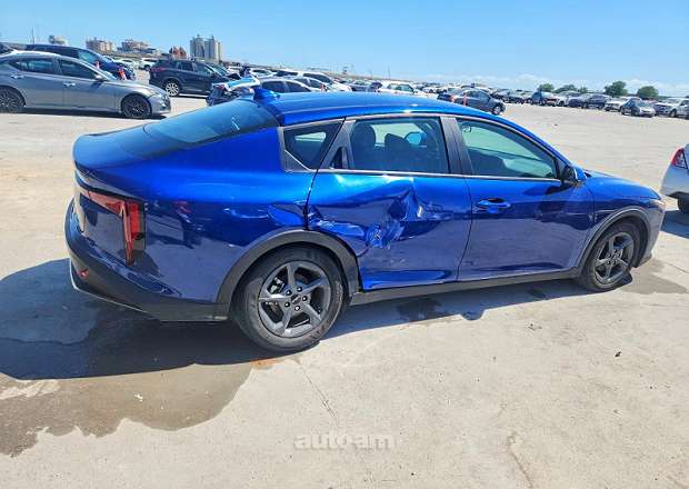 Kia K4