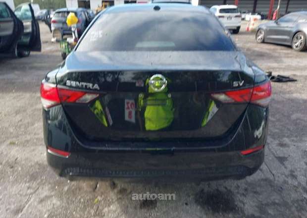 Nissan Sentra