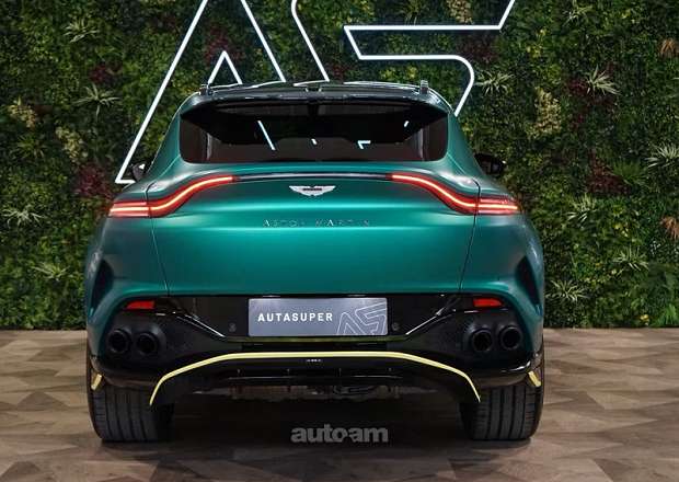 Aston Martin DBX