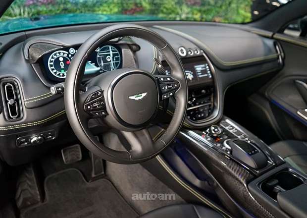 Aston Martin DBX