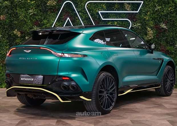 Aston Martin DBX