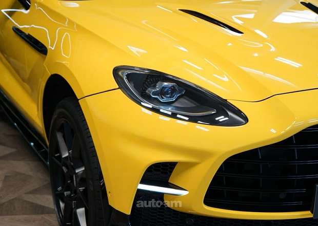 Aston Martin DBX