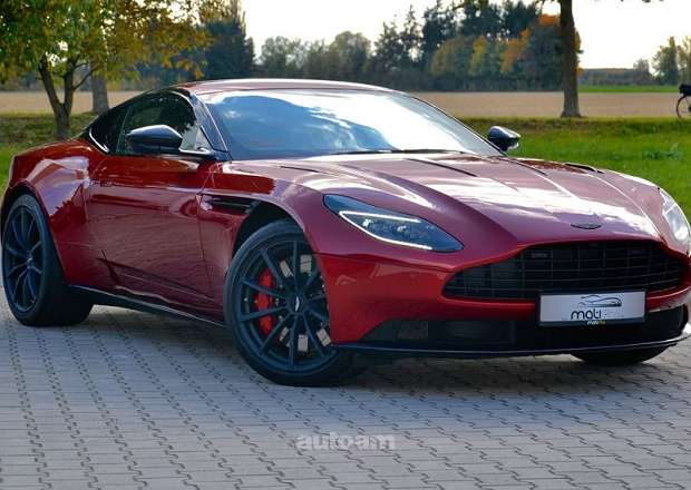Aston Martin DB11