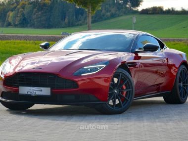 Aston Martin DB11  2022 