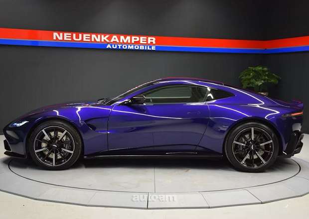 Aston Martin V8 Vantage