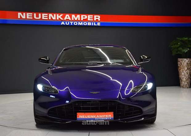 Aston Martin V8 Vantage