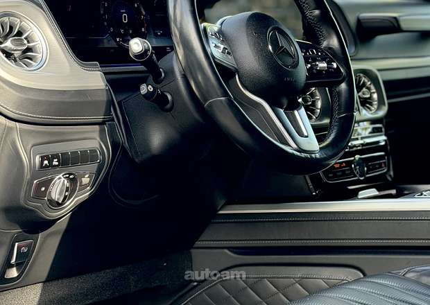 Mercedes-Benz G 500