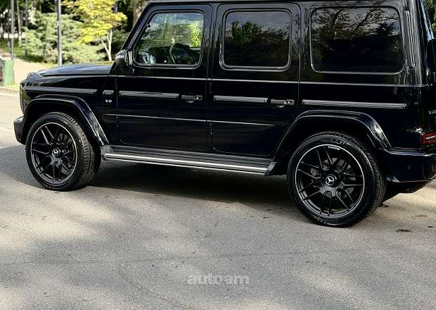 Mercedes-Benz G 500