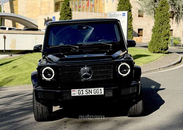 Mercedes-Benz G 500