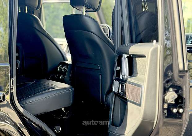 Mercedes-Benz G 500