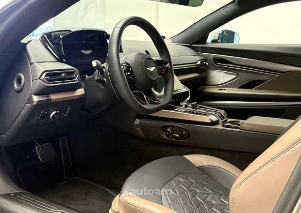 Aston Martin Vanguish
