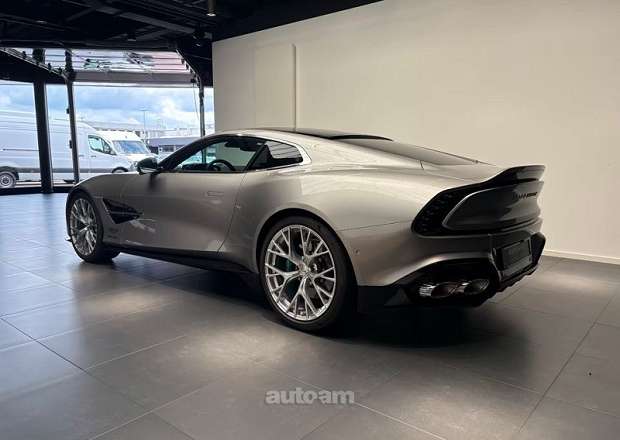 Aston Martin Vanguish