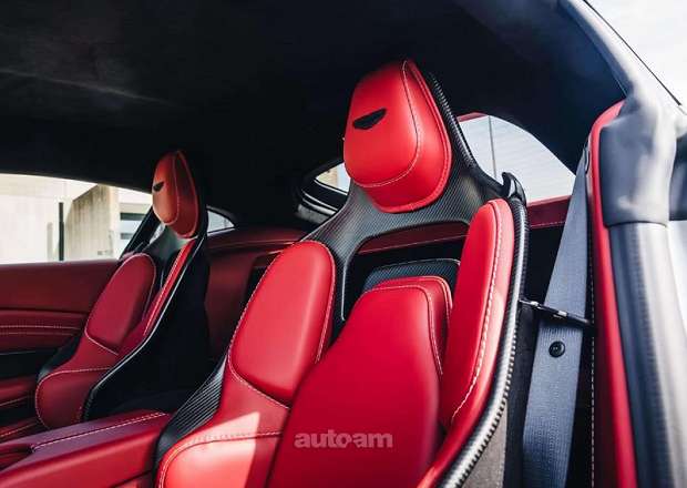Aston Martin V 12 Vanguish