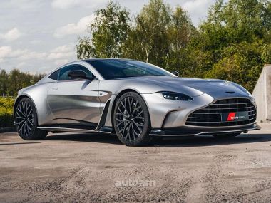 Aston Martin V 12 Vanguish  2024 