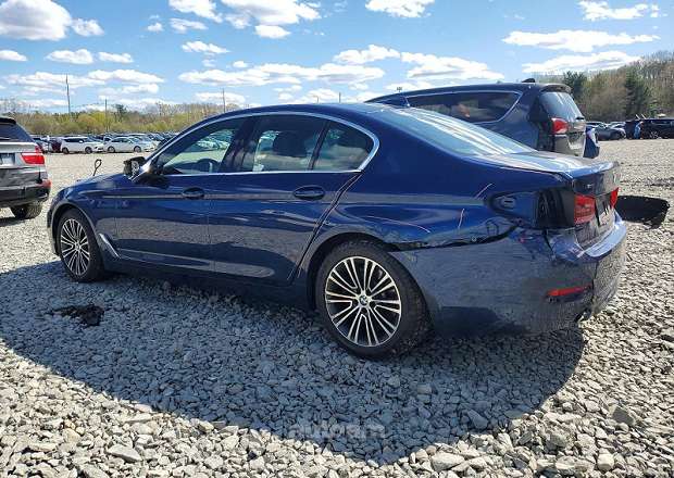 BMW 530