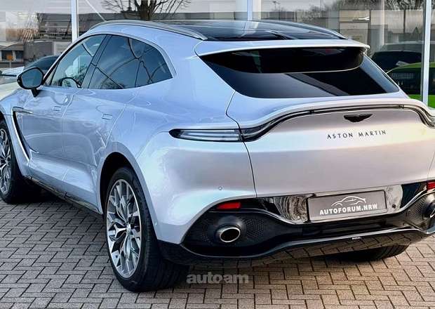 Aston Martin DBX