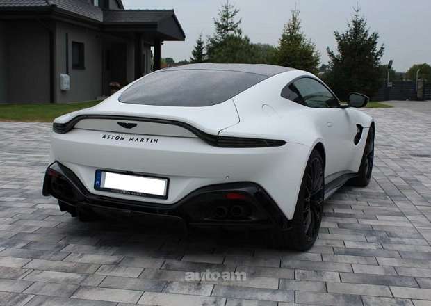 Aston Martin V8 Vantage