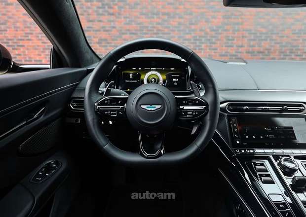 Aston Martin V8 Vantage