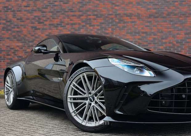 Aston Martin V8 Vantage