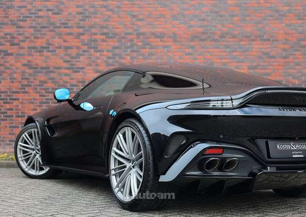 Aston Martin V8 Vantage