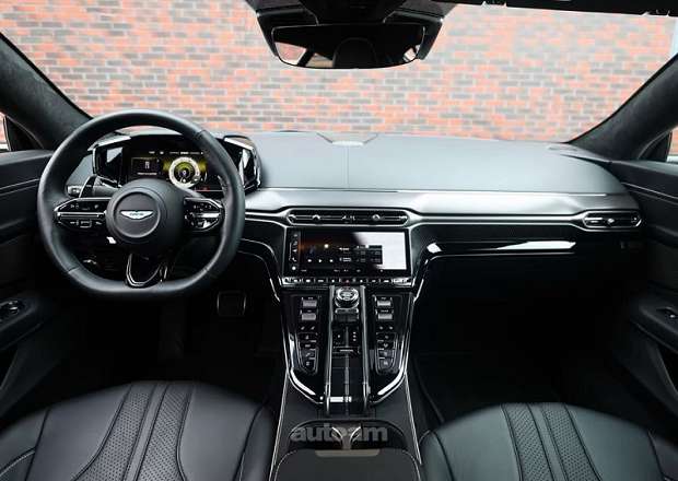 Aston Martin V8 Vantage