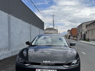Kia EV6  2023 