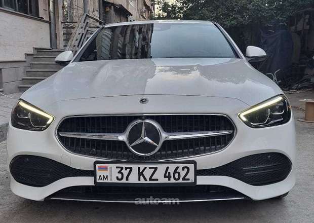 Mercedes-Benz C 300