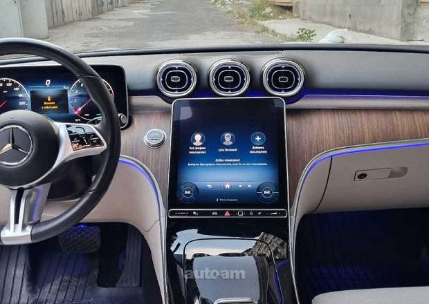 Mercedes-Benz C 300