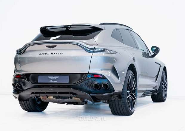 Aston Martin DBX
