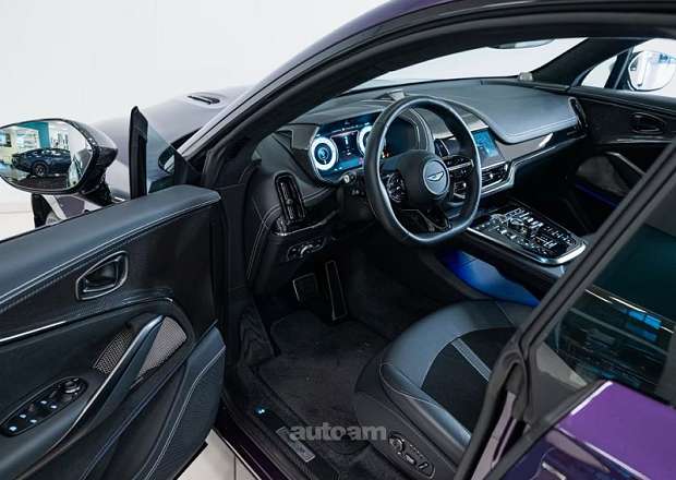 Aston Martin DBX