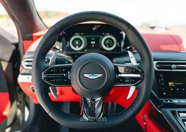 Aston Martin V8 Vantage