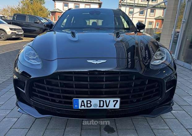 Aston Martin DBX