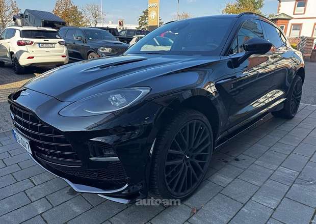 Aston Martin DBX