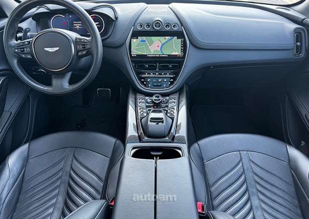 Aston Martin DBX