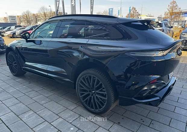 Aston Martin DBX