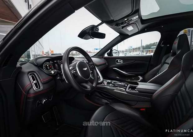 Aston Martin DBX