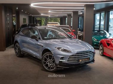 Aston Martin DBX  2023 