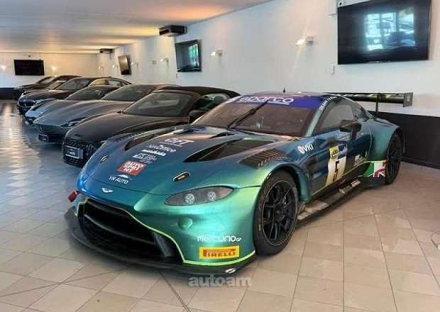 Aston Martin V8 Vantage