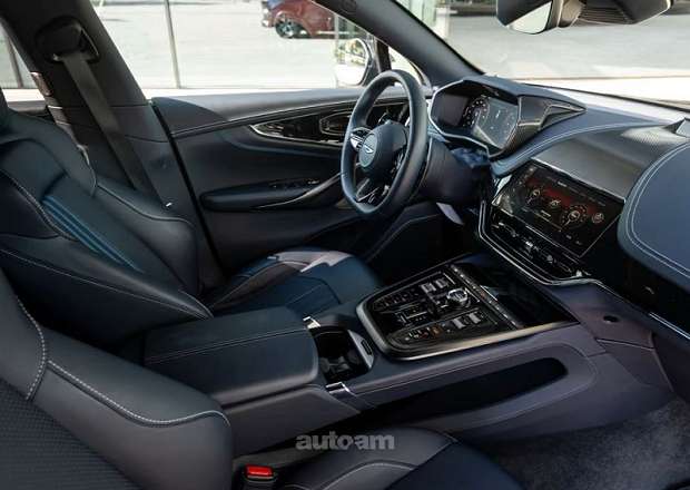 Aston Martin DBX