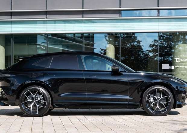 Aston Martin DBX