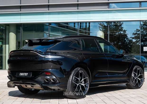Aston Martin DBX