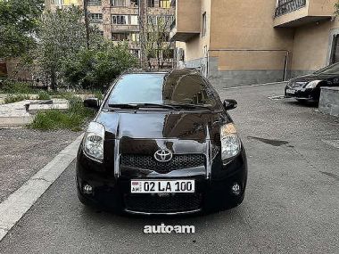 Toyota Vitz  2008 