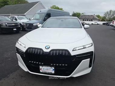 BMW i7  2023 