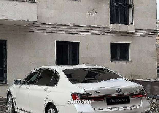 BMW 750