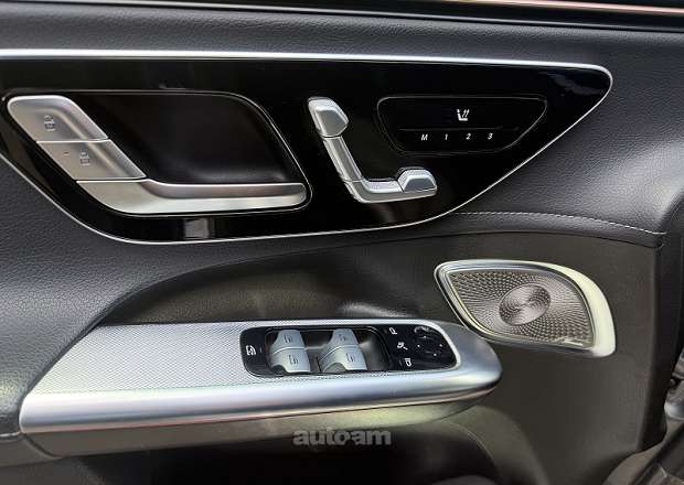Mercedes-Benz EQE SUV