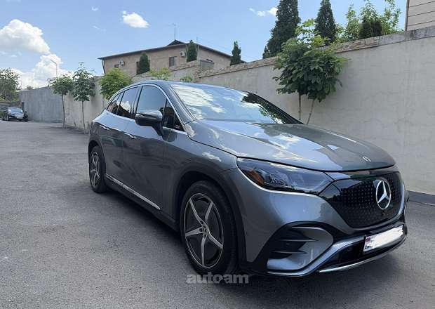 Mercedes-Benz EQE SUV