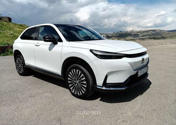 Honda e:NS1