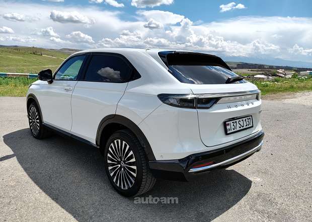 Honda e:NS1