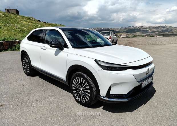 Honda e:NS1