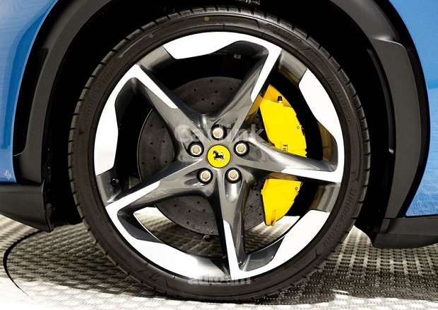 Ferrari Purosangue